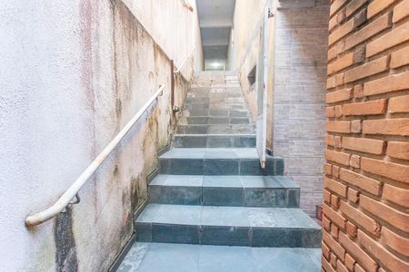 Casa à venda com 550m², 6 quartos e 2 vagas Casa à venda com 550m², 6 quartos e 2 vagasCasa 2 - entrada