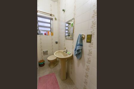 Casa à venda com 550m², 6 quartos e 2 vagas Casa à venda com 550m², 6 quartos e 2 vagasCasa 1 - Banhero da suíte 2