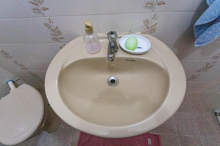 Casa à venda com 550m², 6 quartos e 2 vagas Casa à venda com 550m², 6 quartos e 2 vagasCasa 1 - Banhero da suíte 2