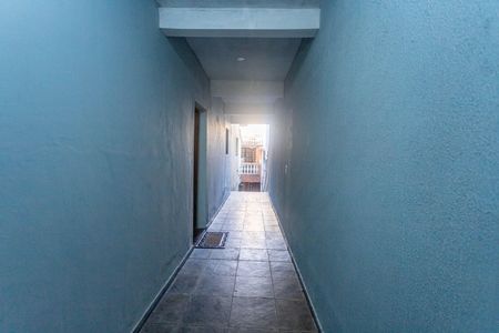 Casa à venda com 550m², 6 quartos e 2 vagas Casa à venda com 550m², 6 quartos e 2 vagasEntrada