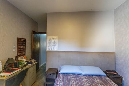 Casa à venda com 550m², 6 quartos e 2 vagas Casa à venda com 550m², 6 quartos e 2 vagasCasa 1 - Quarto 1 - suíte