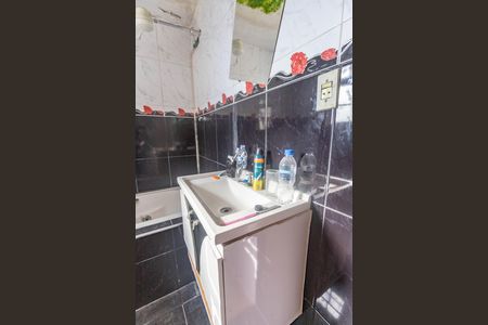 Casa à venda com 550m², 6 quartos e 2 vagas Casa à venda com 550m², 6 quartos e 2 vagasCasa 2 - Banheiro da suíte 3