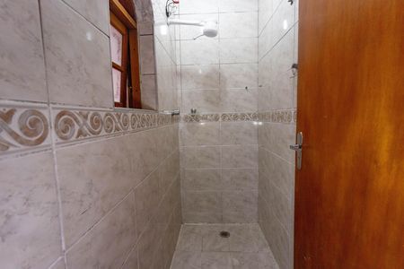 Casa à venda com 550m², 6 quartos e 2 vagas Casa à venda com 550m², 6 quartos e 2 vagasCasa 2 - banheiro da suíte 2