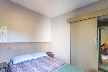 Casa à venda com 550m², 6 quartos e 2 vagas Casa à venda com 550m², 6 quartos e 2 vagasCasa 1 - Quarto 1 - suíte