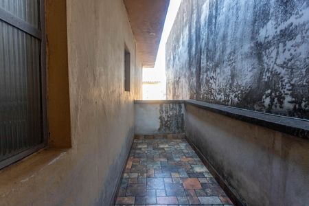 Casa à venda com 550m², 6 quartos e 2 vagas Casa à venda com 550m², 6 quartos e 2 vagasCasa 1 - varanda do Quarto 3