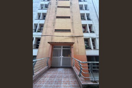 Apartamento à venda com 51m², 2 quartos e sem vaga Apartamento à venda com 51m², 2 quartos e sem vagaFachada