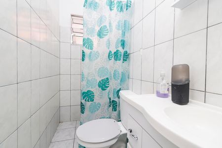 Casa à venda com 240m², 2 quartos e sem vagaBanheiro