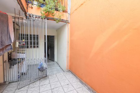 Casa à venda com 240m², 2 quartos e sem vagaQuintal