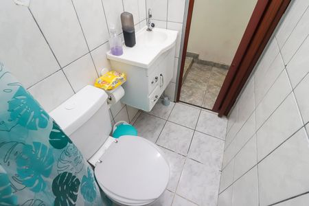 Casa à venda com 240m², 2 quartos e sem vagaBanheiro