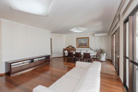 Apartamento para alugar com 178m², 4 quartos e 3 vagas Apartamento para alugar com 178m², 4 quartos e 3 vagasSala