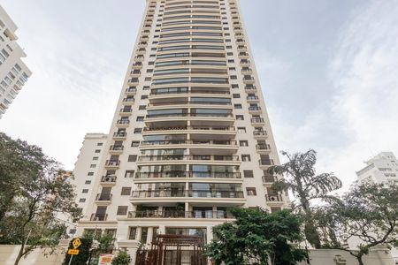 Apartamento para alugar com 178m², 4 quartos e 3 vagas Apartamento para alugar com 178m², 4 quartos e 3 vagasFachada