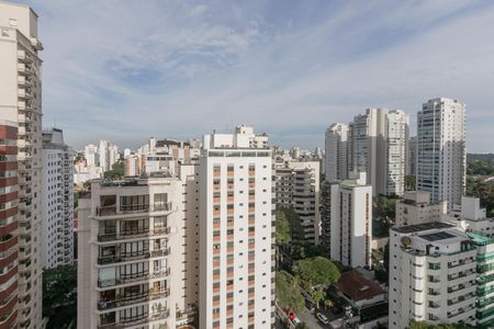 Apartamento para alugar com 178m², 4 quartos e 3 vagas Apartamento para alugar com 178m², 4 quartos e 3 vagasVaranda da Suíte 1