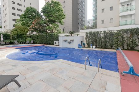 Apartamento para alugar com 178m², 4 quartos e 3 vagas Apartamento para alugar com 178m², 4 quartos e 3 vagasPiscina