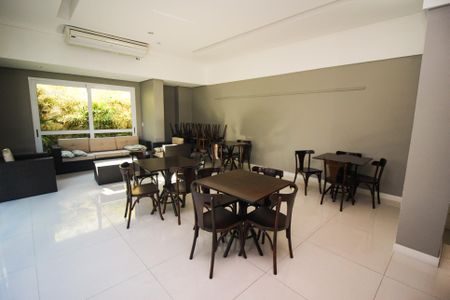Apartamento à venda com 89m², 2 quartos e 1 vaga Apartamento à venda com 89m², 2 quartos e 1 vagaÁrea comum - Salão de festas