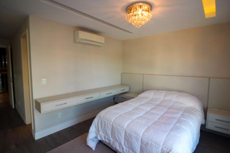 Apartamento à venda com 89m², 2 quartos e 1 vaga Apartamento à venda com 89m², 2 quartos e 1 vagaQuarto Suíte
