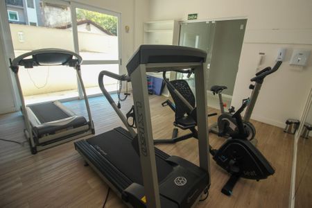 Apartamento à venda com 89m², 2 quartos e 1 vaga Apartamento à venda com 89m², 2 quartos e 1 vagaÁrea comum - Academia