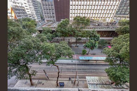Studio à venda com 32m², 1 quarto e sem vaga