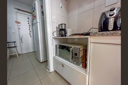 Studio à venda com 32m², 1 quarto e sem vaga