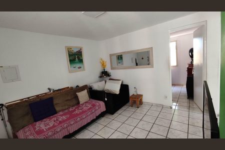 Apartamento à venda com 50m², 2 quartos e 1 vaga Apartamento à venda com 50m², 2 quartos e 1 vagaSala