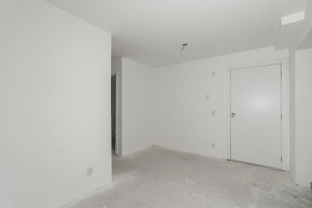 Sala de apartamento à venda com 2 quartos, 51m² em Jardim Sabará, Porto Alegre
