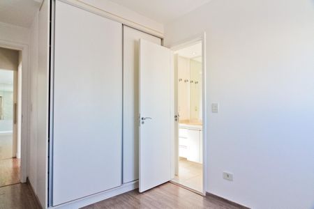 Apartamento à venda com 97m², 3 quartos e 2 vagas Apartamento à venda com 97m², 3 quartos e 2 vagasSuíte americana 2
