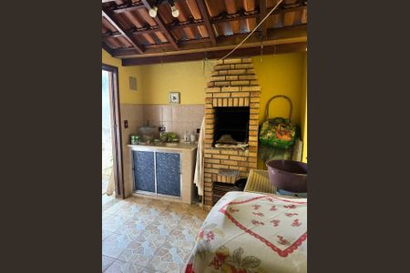 QUINTAL de casa à venda com 2 quartos, 125m² em Bela Vista, Osasco