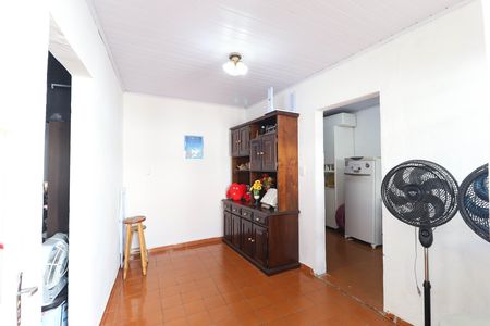 Casa à venda com 3 quartos, 180m² em Vila Constança, São Paulo