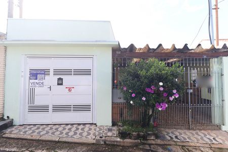 Casa à venda com 180m², 3 quartos e 2 vagas