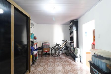 Casa à venda com 180m², 3 quartos e 2 vagas
