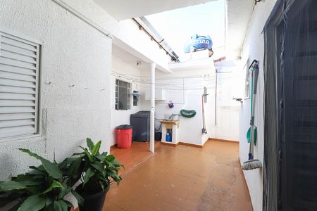 Casa à venda com 180m², 3 quartos e 2 vagas