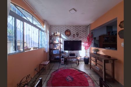 Sala de casa à venda com 4 quartos, 215m² em Chora Menino, São Paulo