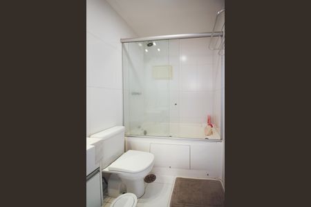Apartamento para alugar com 48m², 1 quarto e 1 vaga Apartamento para alugar com 48m², 1 quarto e 1 vagaBanheiro