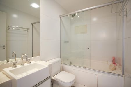 Apartamento para alugar com 48m², 1 quarto e 1 vaga Apartamento para alugar com 48m², 1 quarto e 1 vagaBanheiro