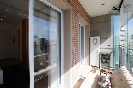 Varanda de apartamento para alugar com 1 quarto, 48m² em Moema, São Paulo