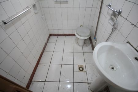 Apartamento para alugar com 90m², 2 quartos e 2 vagasBanheiro Edícula 