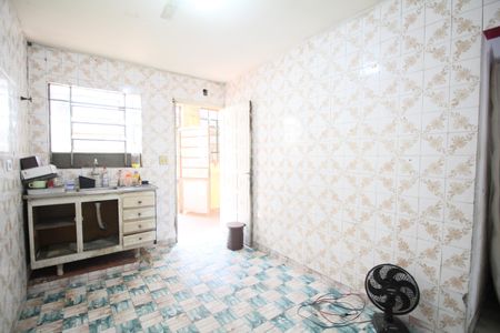 Apartamento para alugar com 90m², 2 quartos e 2 vagasCozinha
