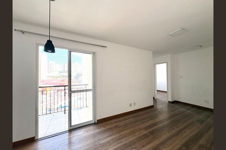 Sala de apartamento para alugar com 2 quartos, 51m² em Vila Cruz das Almas, São Paulo