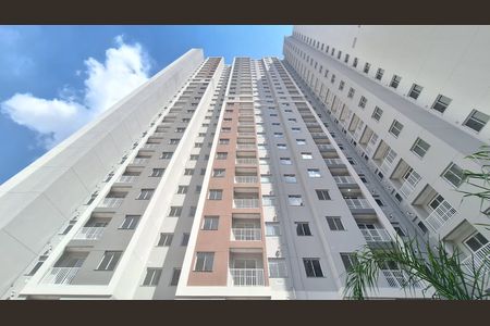 Apartamento à venda com 43m², 2 quartos e sem vaga Apartamento à venda com 43m², 2 quartos e sem vagaFachada