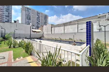 Apartamento à venda com 43m², 2 quartos e sem vaga Apartamento à venda com 43m², 2 quartos e sem vagaÁrea comum - Piscina