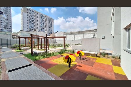 Apartamento à venda com 43m², 2 quartos e sem vaga Apartamento à venda com 43m², 2 quartos e sem vagaÁrea comum - Playground