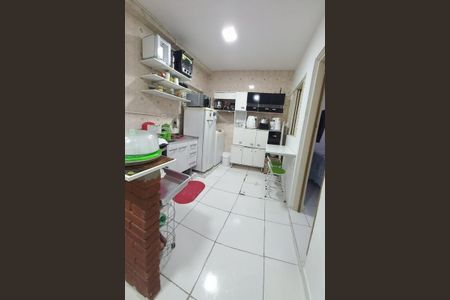 Casa à venda com 347m², 5 quartos e 2 vagas Casa à venda com 347m², 5 quartos e 2 vagasFoto 29