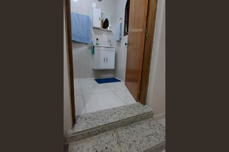 Casa à venda com 347m², 5 quartos e 2 vagas Casa à venda com 347m², 5 quartos e 2 vagasFoto 09