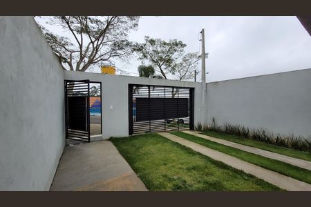 Casa para alugar com 80m², 2 quartos e 2 vagas