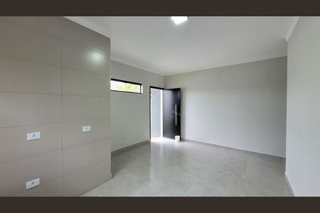 Casa para alugar com 80m², 2 quartos e 2 vagas
