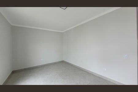 Sala de casa para alugar com 2 quartos, 80m² em Jardim Odete, Itaquaquecetuba