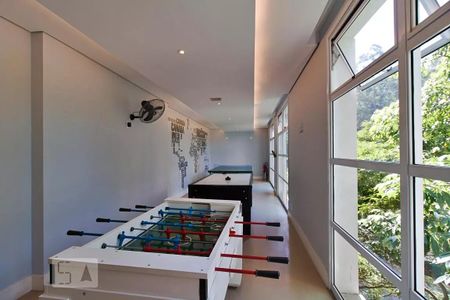 Apartamento para alugar com 85m², 2 quartos e 1 vaga Apartamento para alugar com 85m², 2 quartos e 1 vagaSalão de Jogos