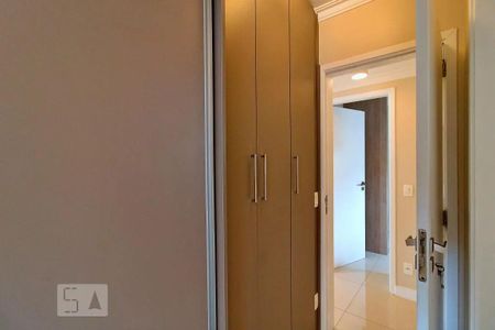 Apartamento para alugar com 85m², 2 quartos e 1 vaga Apartamento para alugar com 85m², 2 quartos e 1 vagaQuarto