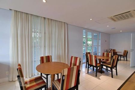 Apartamento para alugar com 85m², 2 quartos e 1 vaga Apartamento para alugar com 85m², 2 quartos e 1 vagaSalão de Festas