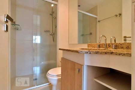 Apartamento para alugar com 85m², 2 quartos e 1 vaga Apartamento para alugar com 85m², 2 quartos e 1 vagaBanheiro