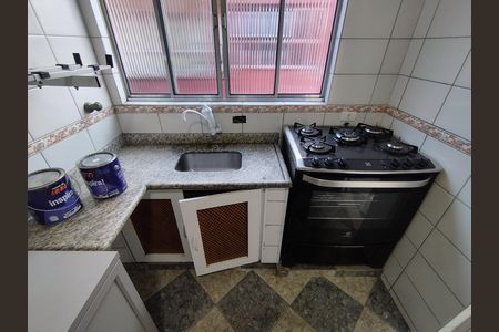 Apartamento à venda com 62m², 2 quartos e sem vaga Apartamento à venda com 62m², 2 quartos e sem vagaCozinha - Armários